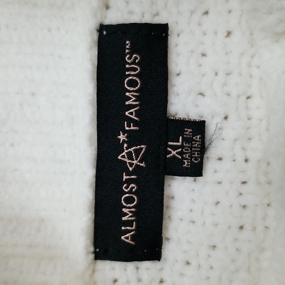 Almost Famous Sweater Earth tone Stripes - Picture 7 of 9